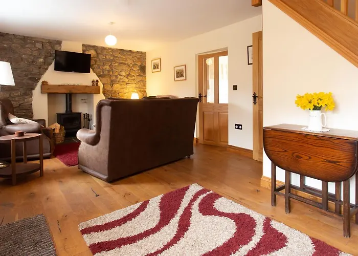 Lovely 3-Bed Cottage In The Quiet Hamlet Of Horeb